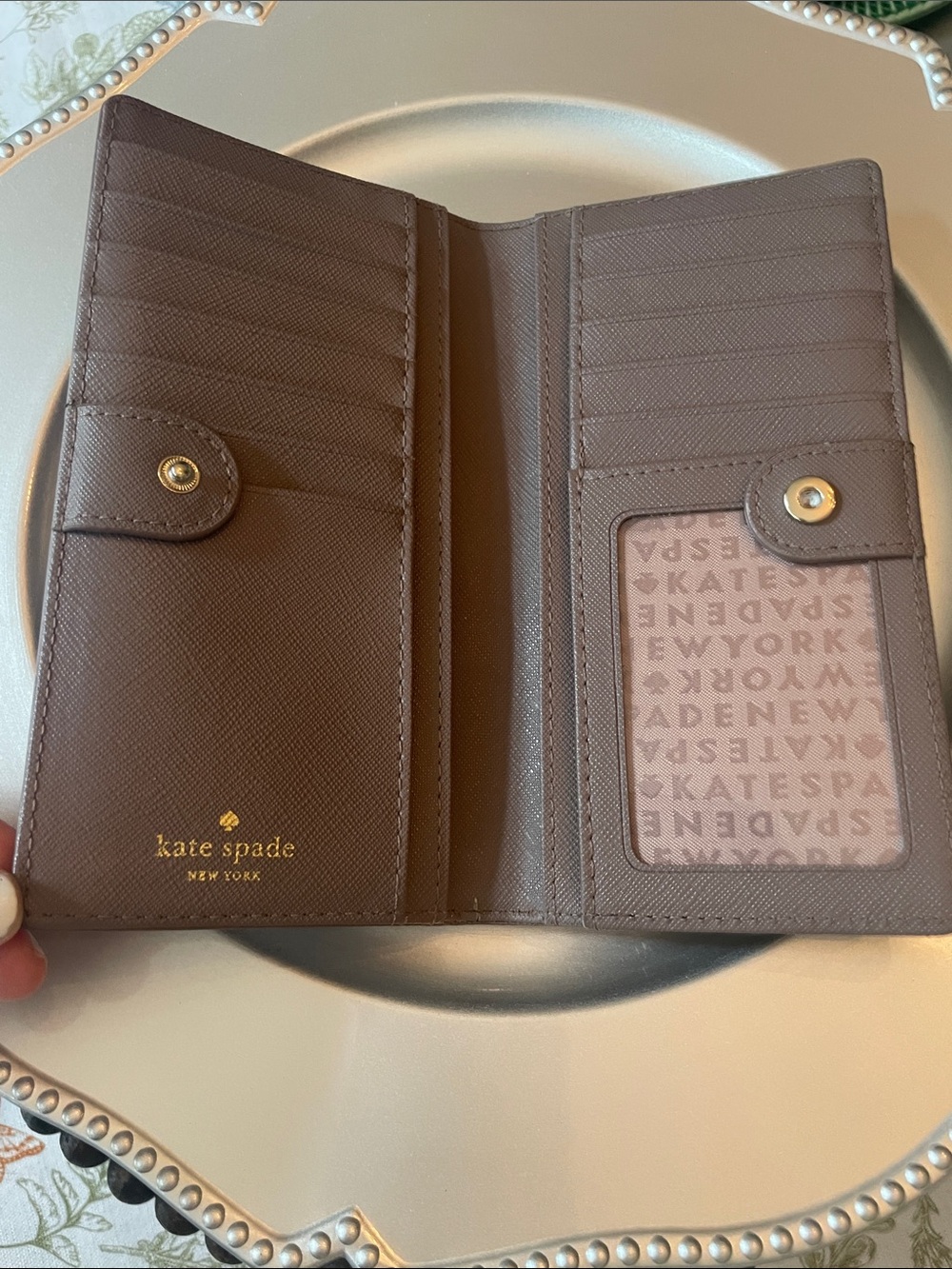 Kate Spade ♠️ Saffiano Taupe Crossgrain Leather Snap Wallet - Picture 4 of 5
